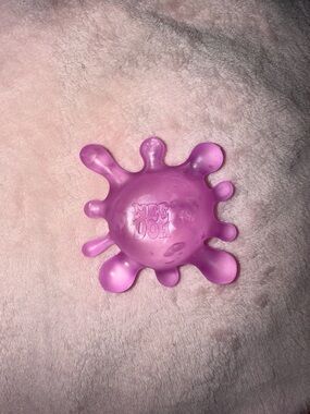 Rare NEEDOH Sploot Splat. Authentic. Perfect condition.